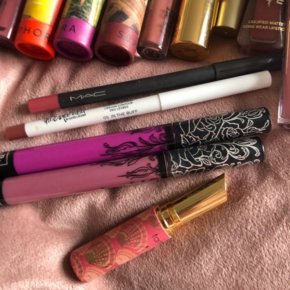 36 LIPSTICKS/LIQUID MOSTLY MATTE INCLUDING YSL, KYLIE, UD, TARTE - Worth +$700 - Picture 13 of 13